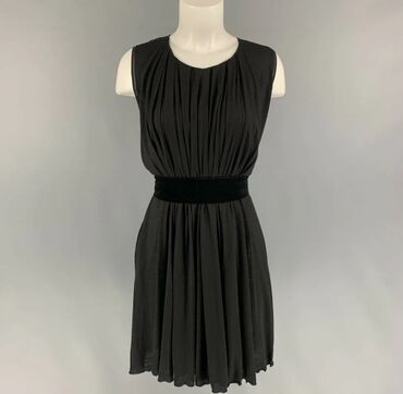 черное вечернее платье в пол: Вечернее платье, А-силуэт, Короткая модель, Без рукавов, S (EU 36), M (EU 38)