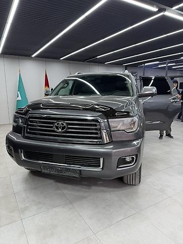 lexus 2023: Toyota Sequoia: 2017 г., 5.7 л, Автомат, Бензин, Внедорожник — 1