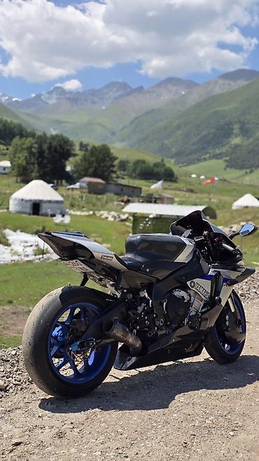 yamaha yzf: Yamaha YZF‑R1 
год 2017
13000 км 
нет обмена — 1