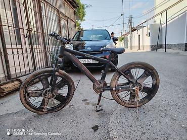 Velosipedlər: İşlənmiş Şəhər velosipedi Adidas, 26", sürətlərin sayı: 21, Ödənişli çatdırılma, Rayonlara çatdırılma, Ünvandan götürmə — 7