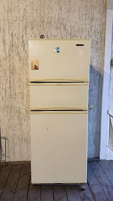 alpine cda 9887: Холодильник GoldStar, трехдверный (верхняя морозильная камера + — 1