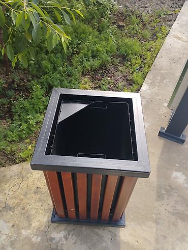 Tullantı qabları: Açıq məkanlar üçün zibil qutuları - Model 1: Metal gövdəli, üstü — 2