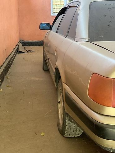 1980: Audi 100: 1980 г., 2.3 л, Механика, Седан — 3