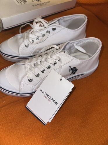 Krossovka ve ketlər: Us Polo Assn, Ölçü: 38, rəng - Ağ, Yeni