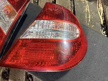 атего 1229: Комплект стоп-сигналов Toyota 2003 г., Б/у, Оригинал, Япония — 2