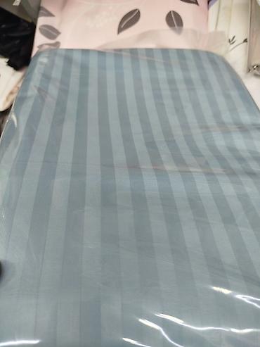 Комплекты постельного белья: Комплект однотонного постельного белья с жаккардовой полосой — 8