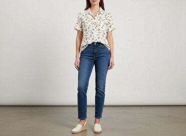 nike travis scott t shirty: Laura Scott, Сорочка жіноча, розмір S