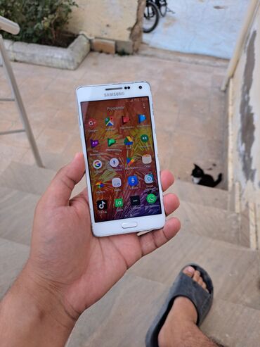 İnformatika: Samsung Galaxy A5 2016, 16 GB, rəng - Qara, Sensor