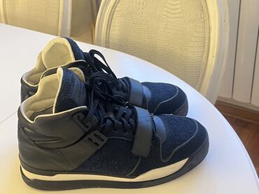 Patike: Patike, Louis Vuitton, veličina - 42 na lalafo.rs — 9 Patike: Patike, Louis Vuitton, veličina - 42 — 9