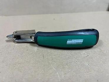 Ostali ručni alati: Profesionalni odstranjivač spojnica (staples remover) – 160 mm - — 6
