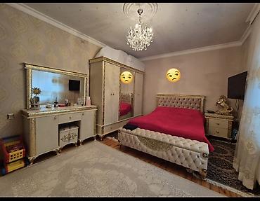 carpayı divan: Qızıl işləməli dəst mebel Təsvir: - Yataq otağı və qonaq otağı üçün — 1