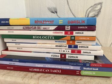 Rus dili: Azərbaycan dilində müxtəlif fənlər üzrə dərslik dəsti. Bu dəstə