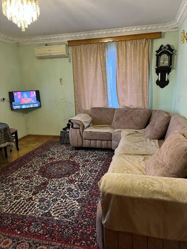 продажа 3 комнатных квартир в баку: Bakı, 2 otaqlı, Köhnə tikili, m. İnşaatçılar, 52 kv. m