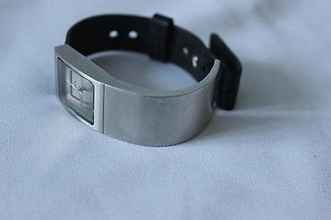 Ručni satovi: ORIGINALNI STARI ŽENSKI SAT AXCENT X4700, PERFEKTAN, RETKO | Veoma — 6