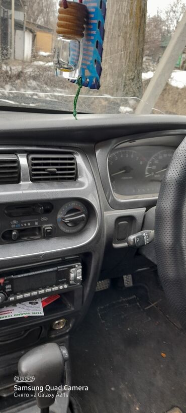 стрим 2 0: Toyota Дуэт: 1998 г., 0.8 л, Автомат, Бензин, Универсал
