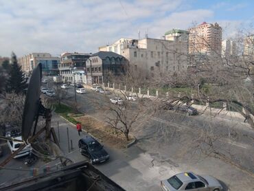 Köhnə tikili: Bakı, 2 otaqlı, Köhnə tikili, m. İnşaatçılar, 50 kv. m — 16