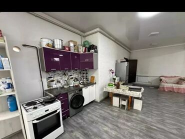 дом с мансардой: 150 м², 4 комнаты, Утепленный, Забор, огорожен