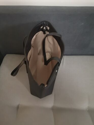 Torbe: Torba za rame, Pull&Bear, Materijal: Veštačka koža — 9