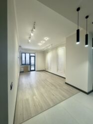 куплю квартиру в бишкеке 3 х комнатную: 2 комнаты, 87 м², Элитка, 3 этаж, Евроремонт