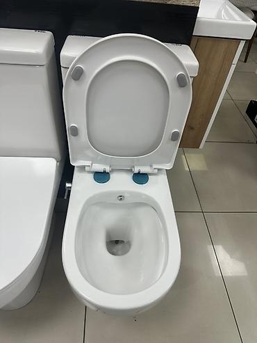 tush 3d: Компактный напольный унитаз-компакт с бачком и сиденьем - — 2