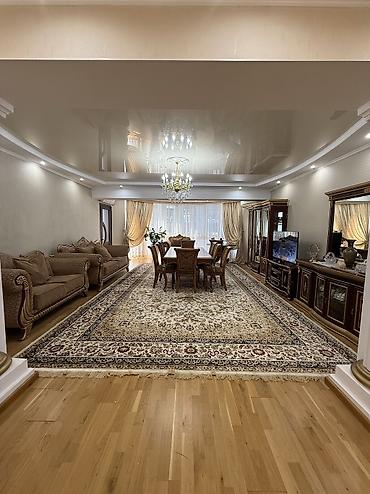 Продажа квартир: 4 комнаты, 195 м² — 2