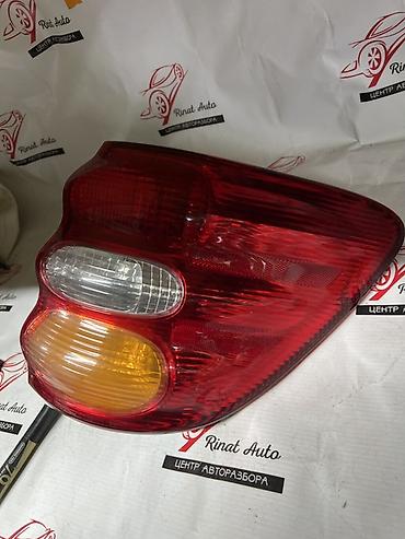 sequia: Toyota sequoia год 1999-04 задний наружный фонарь правая сторона — 2