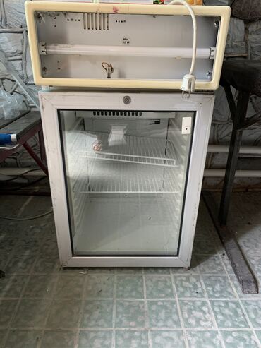 холодильник настольный: Холодильник Б/у, Минихолодильник, 50 * 80 *