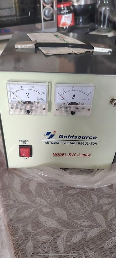 Goldsource SVC-3000W — Avtomatik Gərginlik Tənzimləyicisi (AVR) -