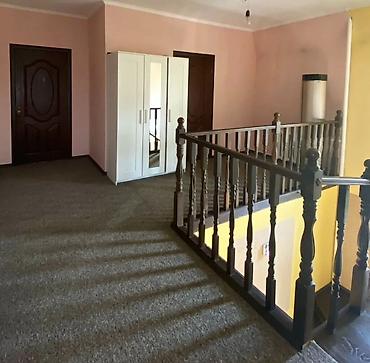 Продажа коттеджей и домов: Продается просторный двухэтажный дом 200 кв.метров частично с — 14