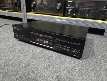 Pojačala i prijemnici: Pioneer PD 207 Stereo Compact Disc Player Disc format: CD Frequency — 2