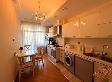 razinde ucuz evler: İcarəyə verilir 3 otaqlı yeni tikili 123 m², Nizami m. Kateqoriya — 1