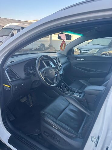 Hyundai: Hyundai Tucson: 2016 г., 2 л, Автомат, Дизель, Кроссовер — 7