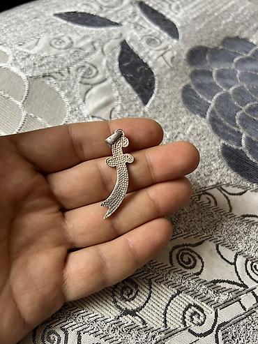 Bijuteriya: Gümüş bəzək aksesuarları dəsti qrami 5 man. - Qılınc formalı asma — 1