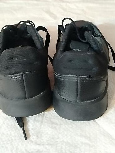 patike za more: Adidas patike u odlicnom stanju droj 36-700 dinara Broj 36 Gaziste 22 — 2