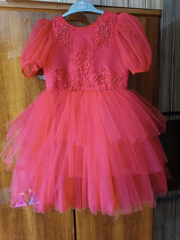 gupurlu donlar: Детское платье цвет - Красный