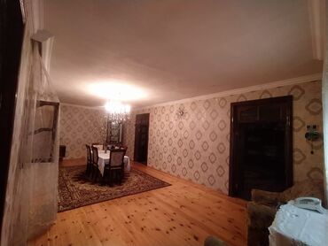 Həyət evləri və villaların satışı: 4 otaqlı, 145 kv. m, Kredit yoxdur, Orta təmir -da lalafo.az — 10 Həyət evləri və villaların satışı: 4 otaqlı, 145 kv. m, Kredit yoxdur, Orta təmir — 10