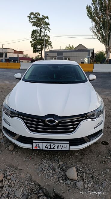 продаю в связи с переездом: Белый седан Renault Talisman. Автомобиль оснащен заметной