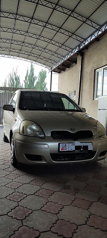 Toyota Vitz: 2002 г., 1.3 л, Автомат, Бензин, Хэтчбэк