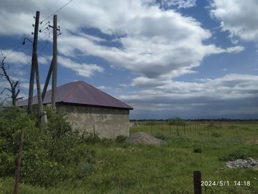 дома в иссык куле: Дача, 552 м², 3 комнаты, Собственник, Старый ремонт