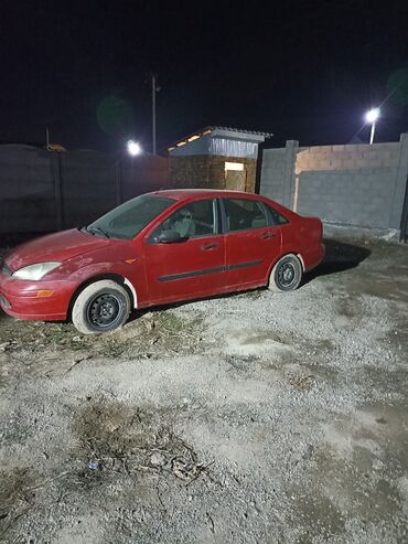 автомобиль талас: Ford Focus: 2002 г., 2 л, Автомат, Бензин, Седан