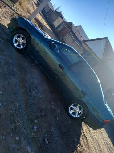 Toyota: Toyota Avensis: 2000 г., Седан — 2