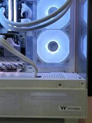 Desktop računari i radne stanice: Ryzen 7 9800X3D RTX 4070 TI X870 64GB 1TB - SM019PC. ✨ Prodaja i — 12