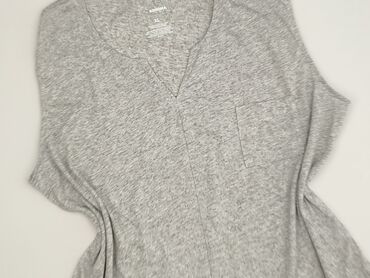 Women`s T-shirt, size XL (EU 42)