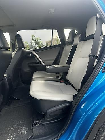 e6 3: Toyota RAV4: 2017 г., 2.5 л, Автомат, Бензин, Кроссовер — 9