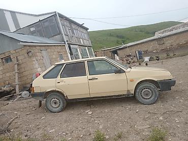 VAZ (LADA): Model: VAZ-2109 (LADA Samara), 5 qapılı hetçbek Rəng: krem/bej — 3