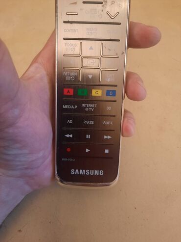 Aksesoari za TV i video: Daljinski za LCD Samsung tv, televizor.
Ispravan — 14