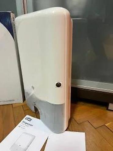 Peškiri: Tork Elevation Dispenser za papirne peškire – H2 sistem (Interfold) - — 10