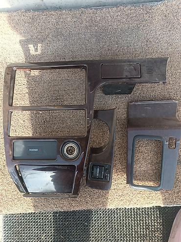 Сenter console Toyota 1997 г., Б/у, Оригинал, Япония