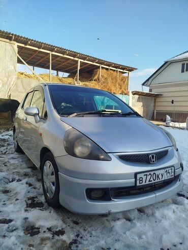 Honda: Honda Fit: 2001 г., 1.3 л, Вариатор, Бензин