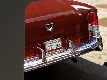 Avtomobil modelləri: Chrysler, 1956 il, 1:18, Dəmir, Ünvandan götürmə — 10